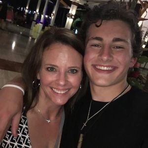 Meet your Posher, Sam